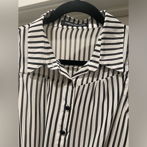 Foreign Exchange FE Sheer White & Black Vertical Stripe Crop Tank Top Blouse - M - Picture 5 of 17